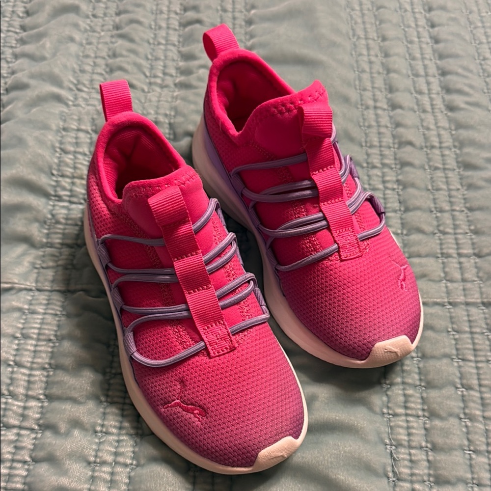 Puma Kids Fuchsia Sneakers